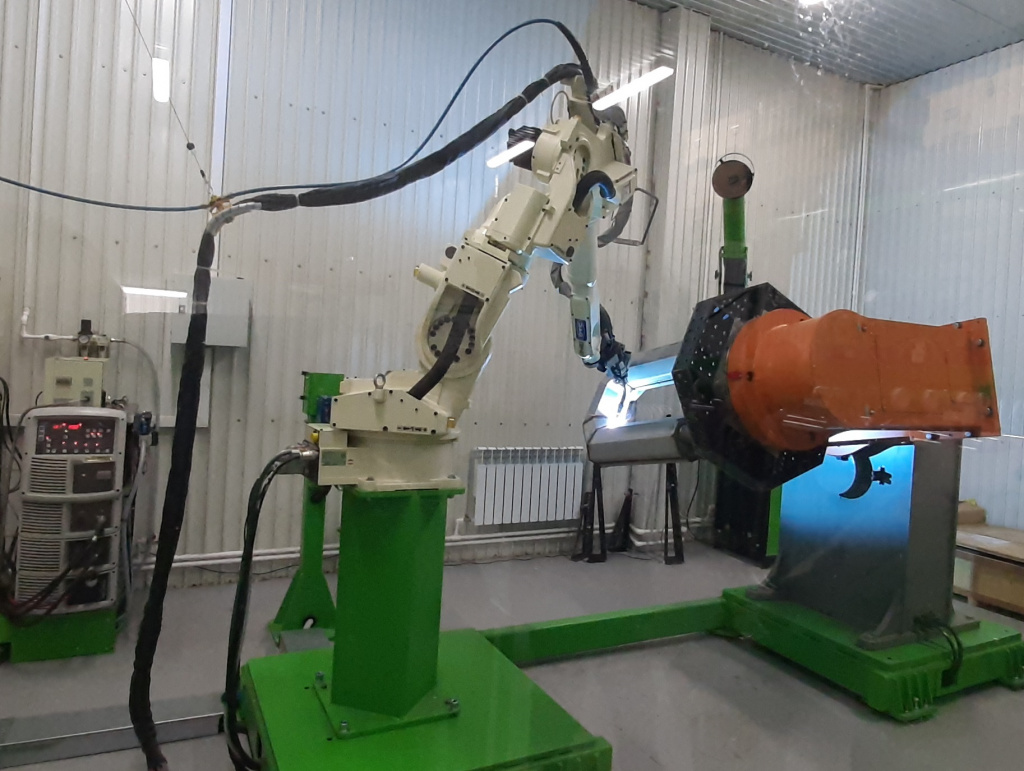 Роботизированный сварочный комплекс на участке кориолисовых расходомеров Роботизированный сварочный комплекс на участке кориолисовых расходомеров